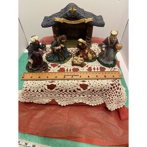 6-piece Thomas Kinkade  Nativity Baby Jesus, Mary, Joseph,‎ manger, Two Wisemen.